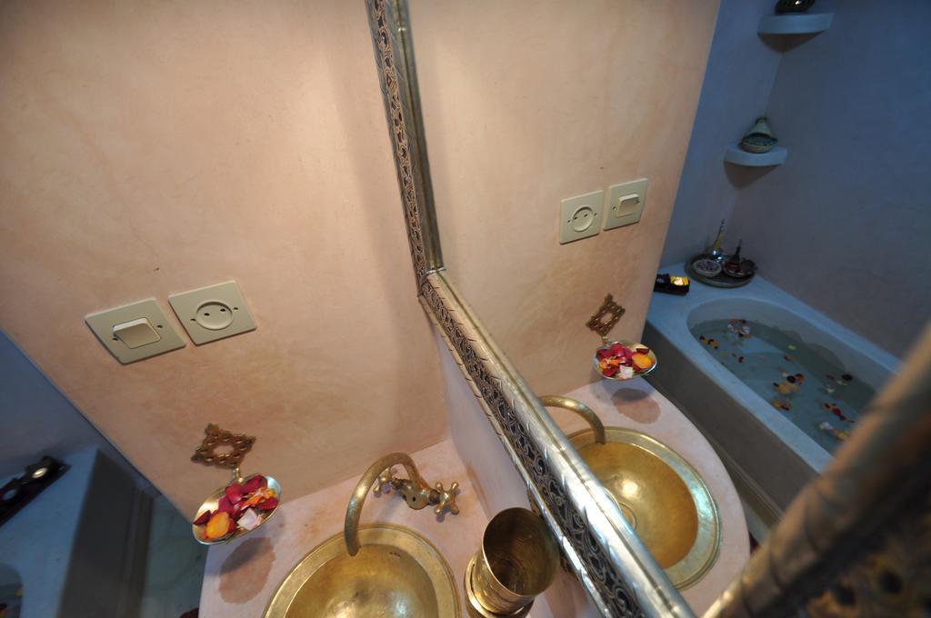 Riad La Famille Marraquexe Exterior foto
