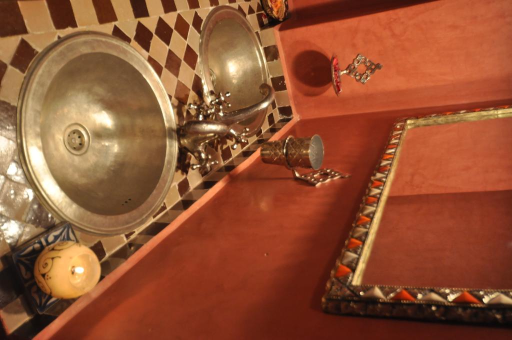 Riad La Famille Marraquexe Quarto foto