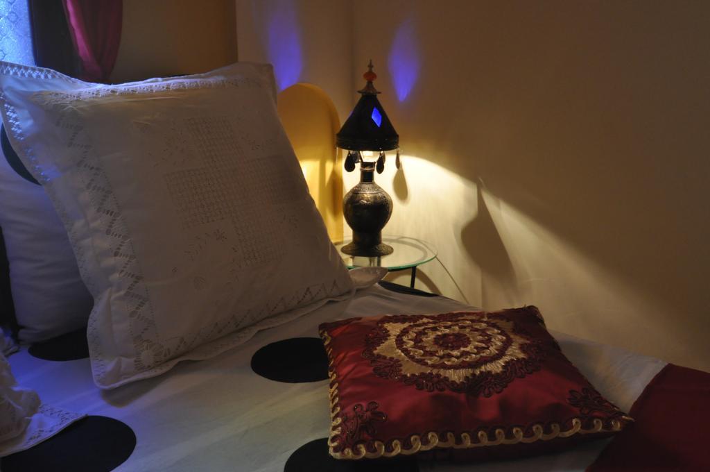 Riad La Famille Marraquexe Quarto foto